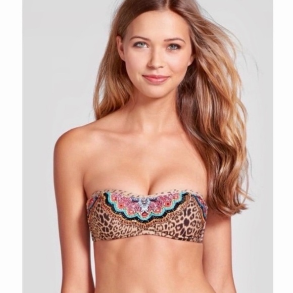 PilyQ Raja Bandeau Bikini Top. - Picture 1 of 8